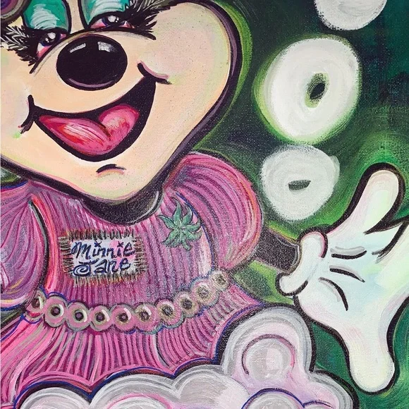 SOLD 𝓜𝓲𝓷𝓷𝓲𝓮 4.2♡ - Picture 7 of 9